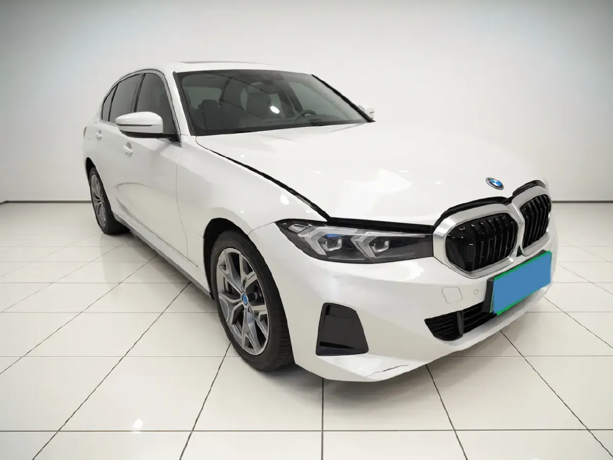 2024 BMW i3 BEV 70KWH,autocango,china used car exporter,china ev exporter,chinese used car exporter,chinese used ev exporter