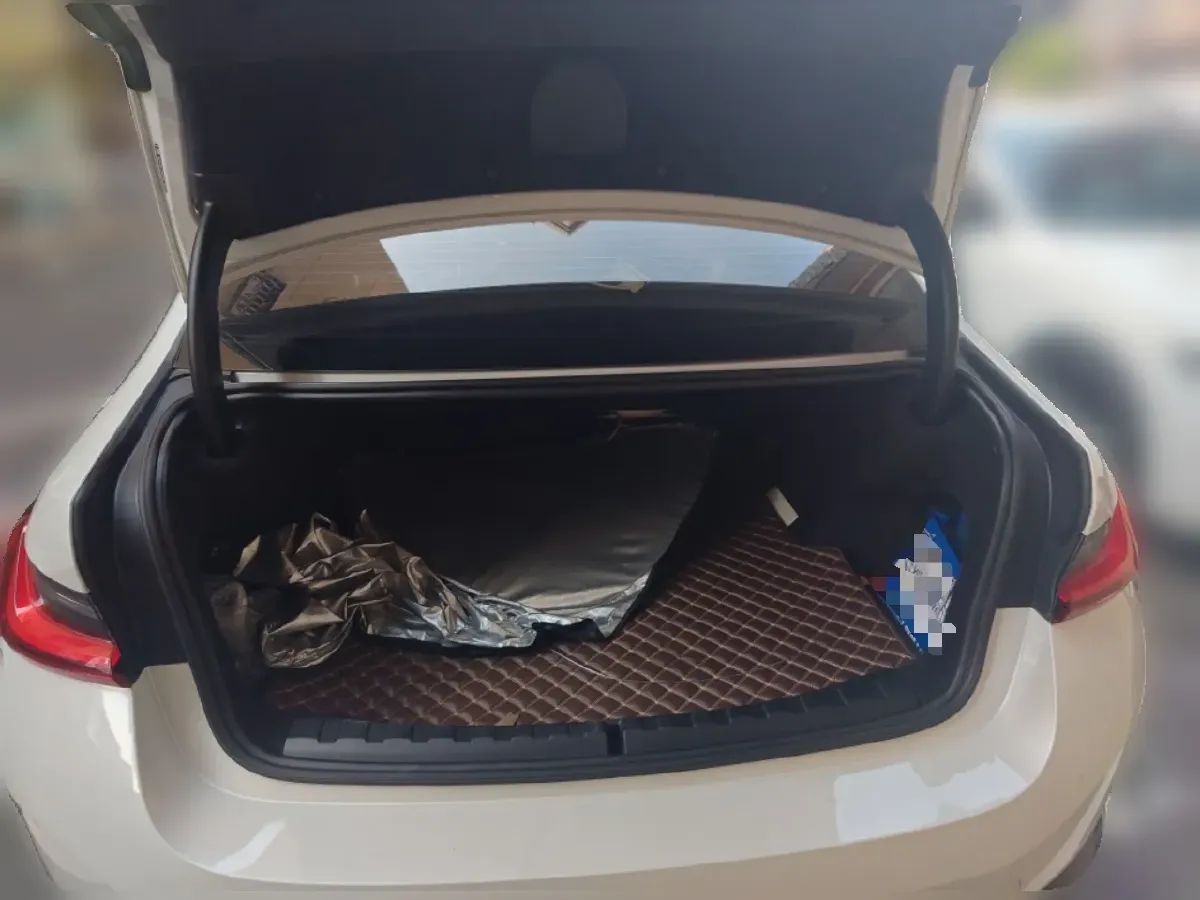 2024 BMW i3 BEV 70KWH,autocango,china used car exporter,china ev exporter,chinese used car exporter,chinese used ev exporter