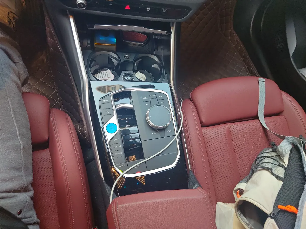 2024 BMW i3 BEV 70KWH,autocango,china used car exporter,china ev exporter,chinese used car exporter,chinese used ev exporter