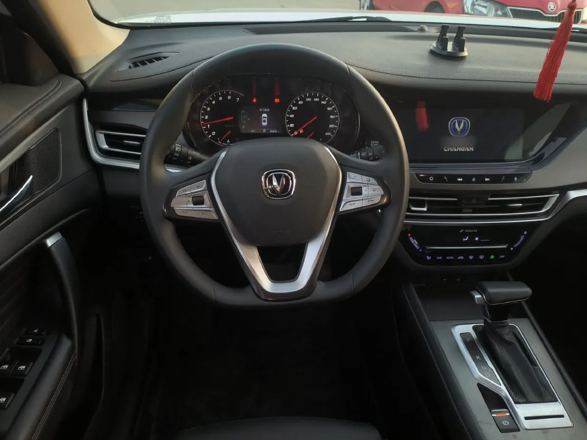 2019 ChangAn CS35 Plus 1.4T 158HP L4 7DCT,autocango,china used car exporter,china ev exporter,chinese used car exporter,chinese used ev exporter