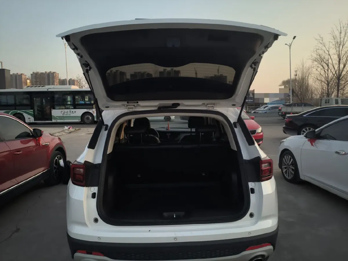 2019 ChangAn CS35 Plus 1.4T 158HP L4 7DCT,autocango,china used car exporter,china ev exporter,chinese used car exporter,chinese used ev exporter