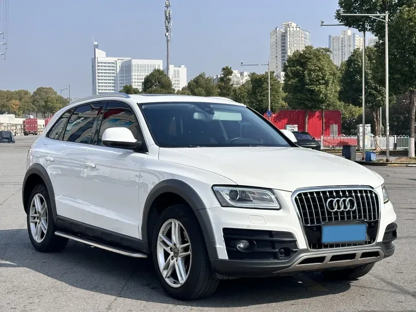2015 Audi Q5 2.0T 224HP L4 8AT,autocango,china used car exporter,china ev exporter,chinese used car exporter,chinese used ev exporter