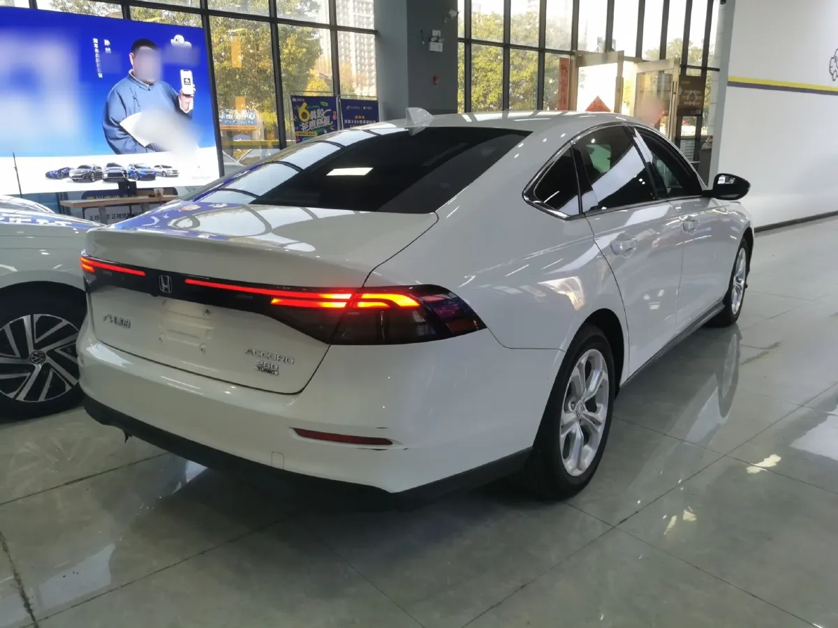 2023 Honda Accord 1.5T 192HP L4 CVT,autocango,china used car exporter,china ev exporter,chinese used car exporter,chinese used ev exporter
