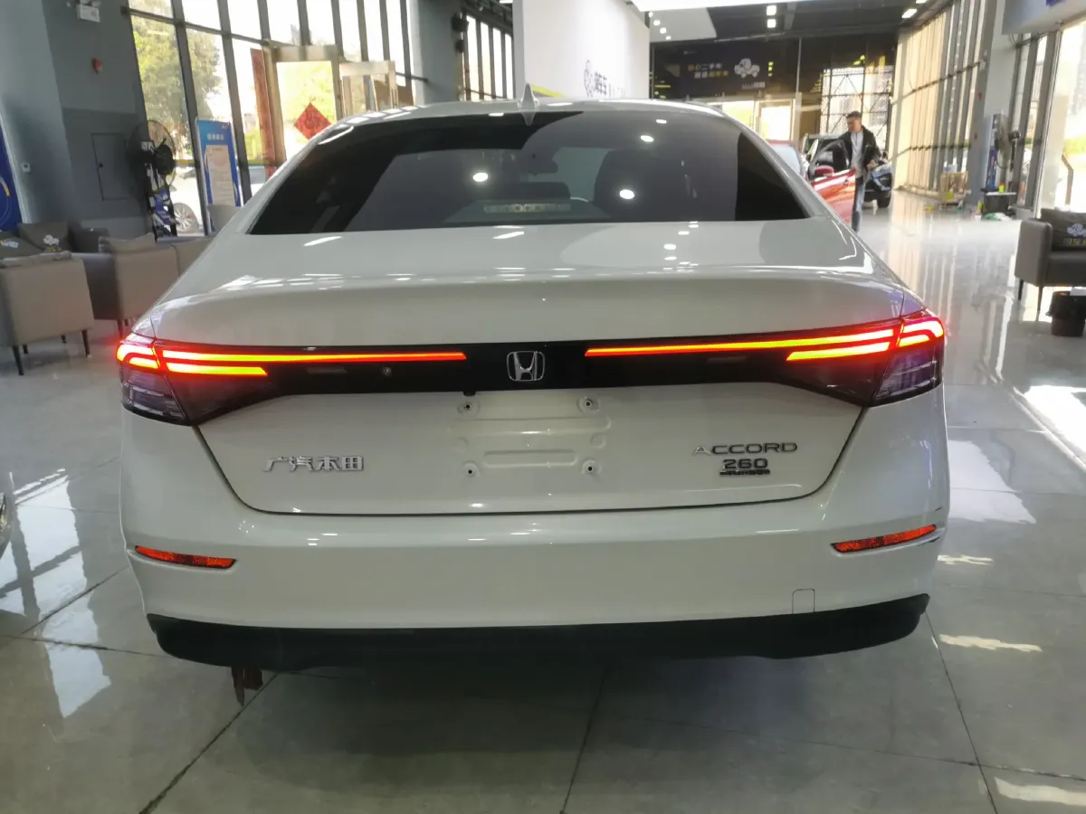 2023 Honda Accord 1.5T 192HP L4 CVT,autocango,china used car exporter,china ev exporter,chinese used car exporter,chinese used ev exporter
