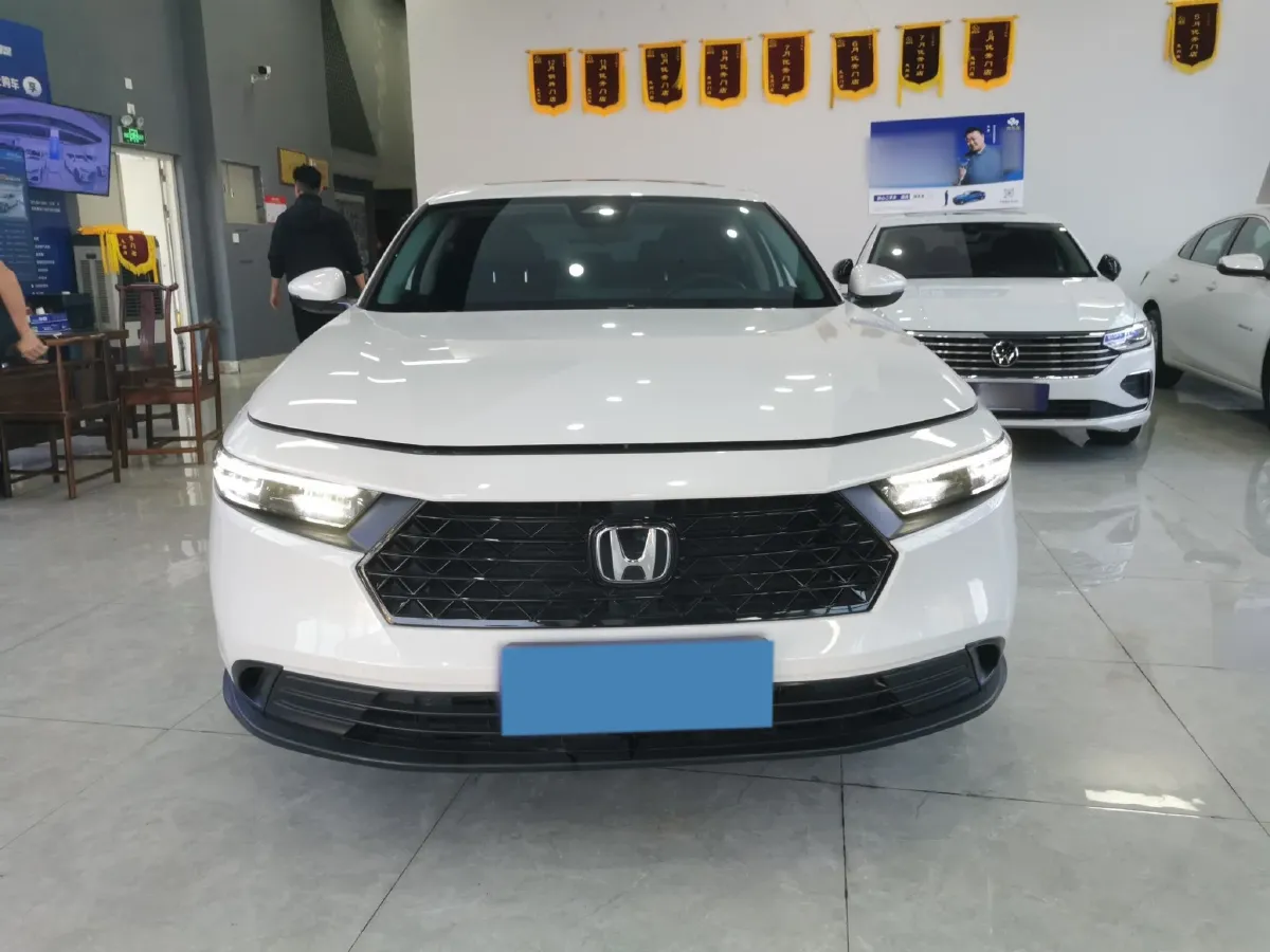 2023 Honda Accord 1.5T 192HP L4 CVT,autocango,china used car exporter,china ev exporter,chinese used car exporter,chinese used ev exporter