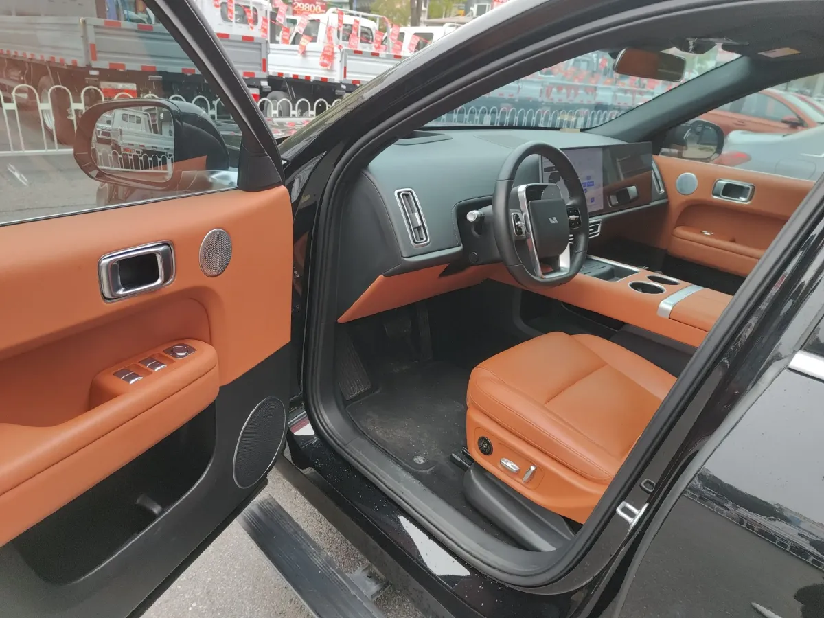 2024 Li L6 Range Extended 154HP L4 REEV 36.8KWH,autocango,china used car exporter,china ev exporter,chinese used car exporter,chinese used ev exporter