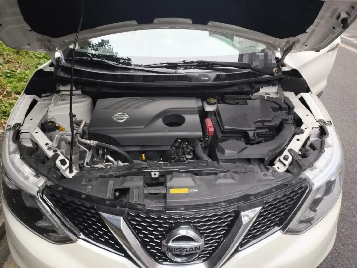 2017 Nissan Qashqai 2.0L 150HP L4 CVT,autocango,china used car exporter,china ev exporter,chinese used car exporter,chinese used ev exporter