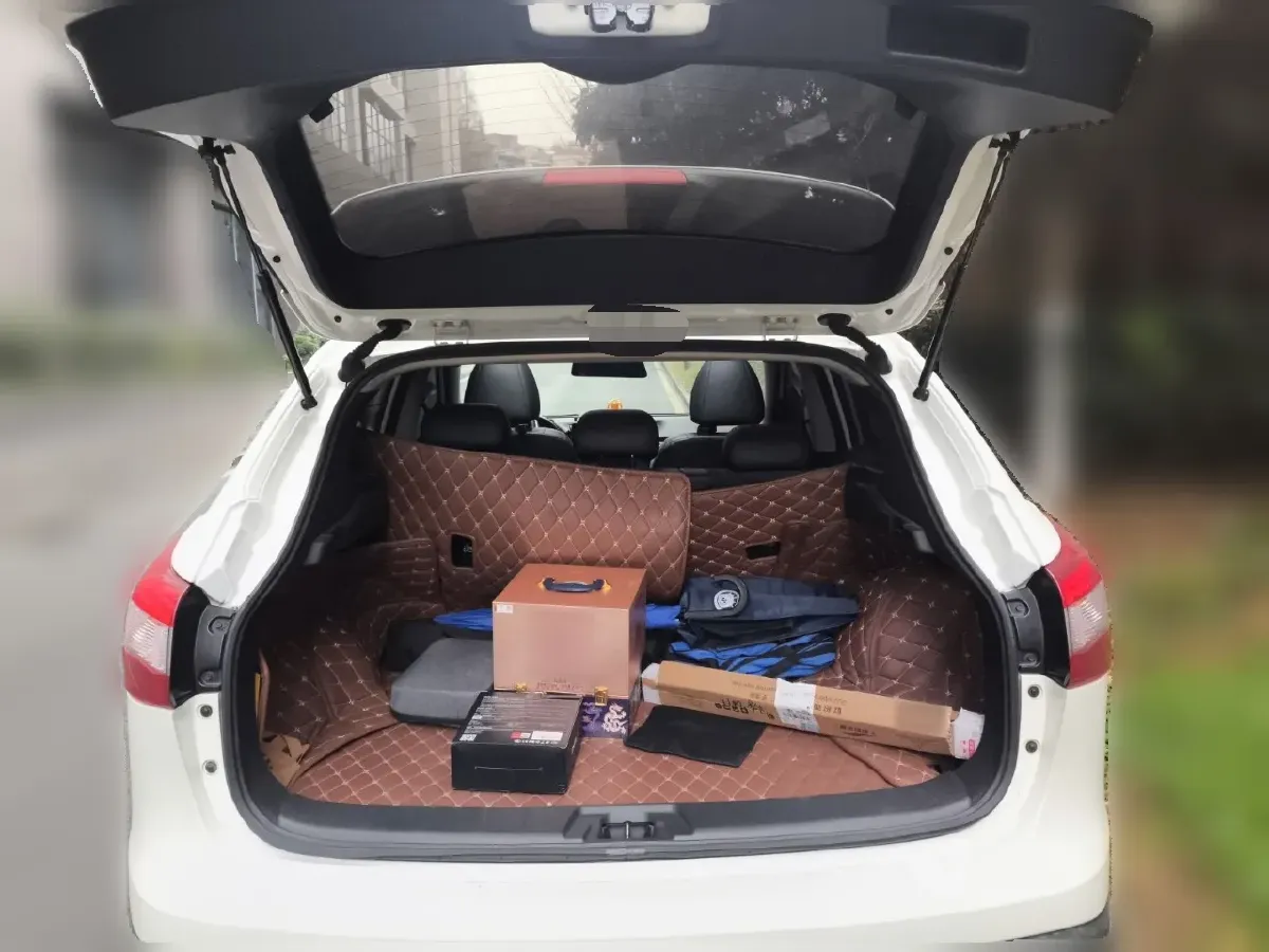 2017 Nissan Qashqai 2.0L 150HP L4 CVT,autocango,china used car exporter,china ev exporter,chinese used car exporter,chinese used ev exporter