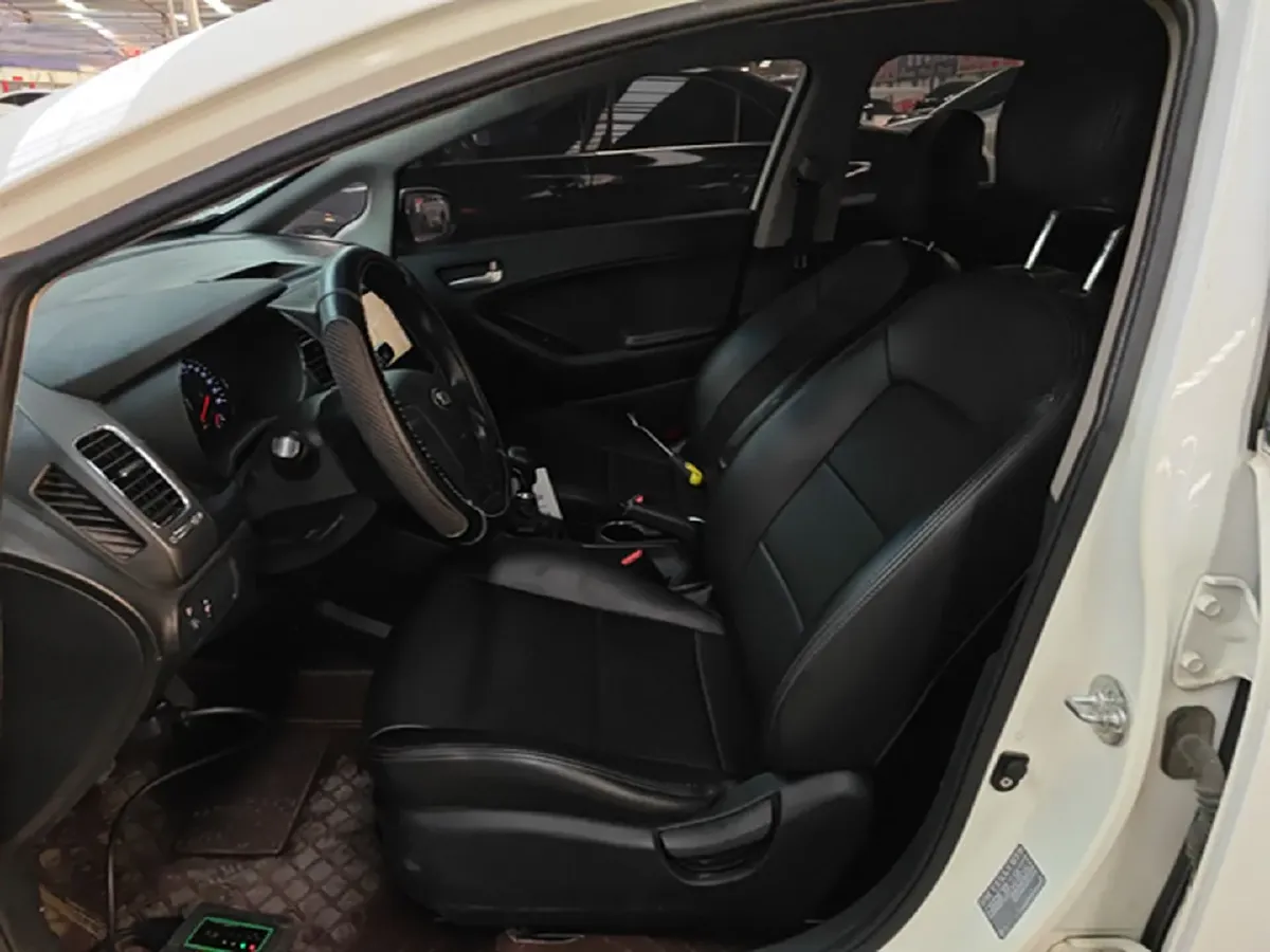 2016 Kia K3 1.6L 128HP L4 6MT,autocango,china used car exporter,china ev exporter,chinese used car exporter,chinese used ev exporter