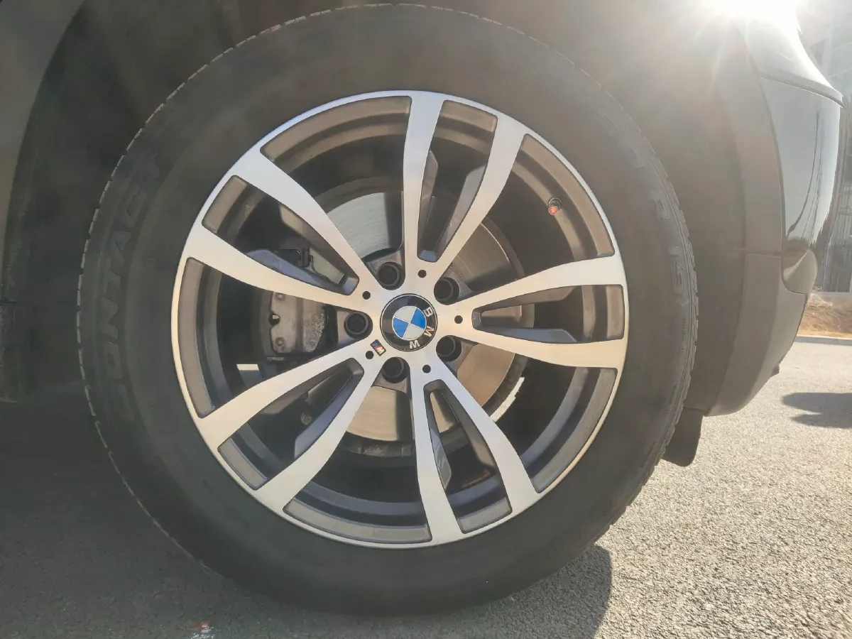 2011 BMW X5 3.0T 306HP L6 8AT,autocango,china used car exporter,china ev exporter,chinese used car exporter,chinese used ev exporter