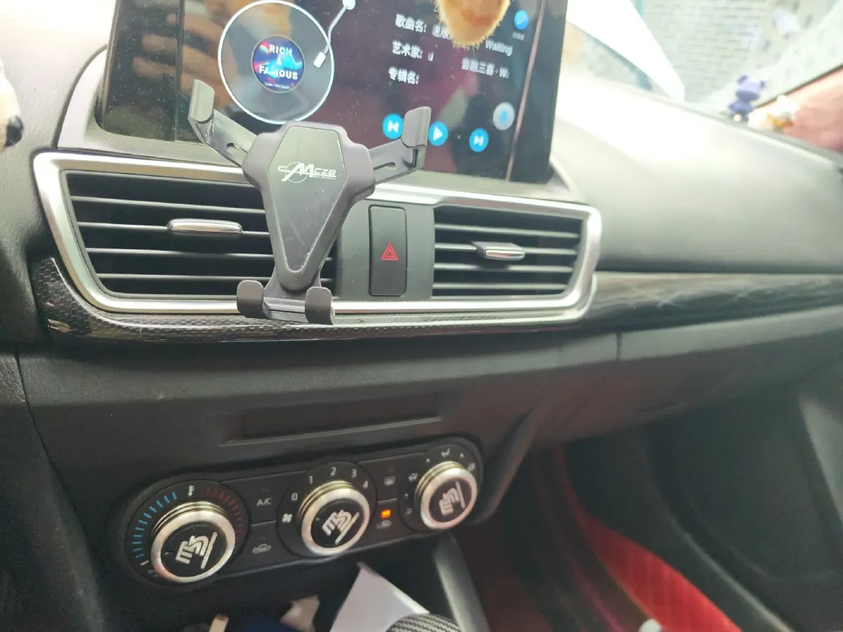 2014 Mazda 3 Axela 1.5L 117HP L4 6AT,autocango,china used car exporter,china ev exporter,chinese used car exporter,chinese used ev exporter