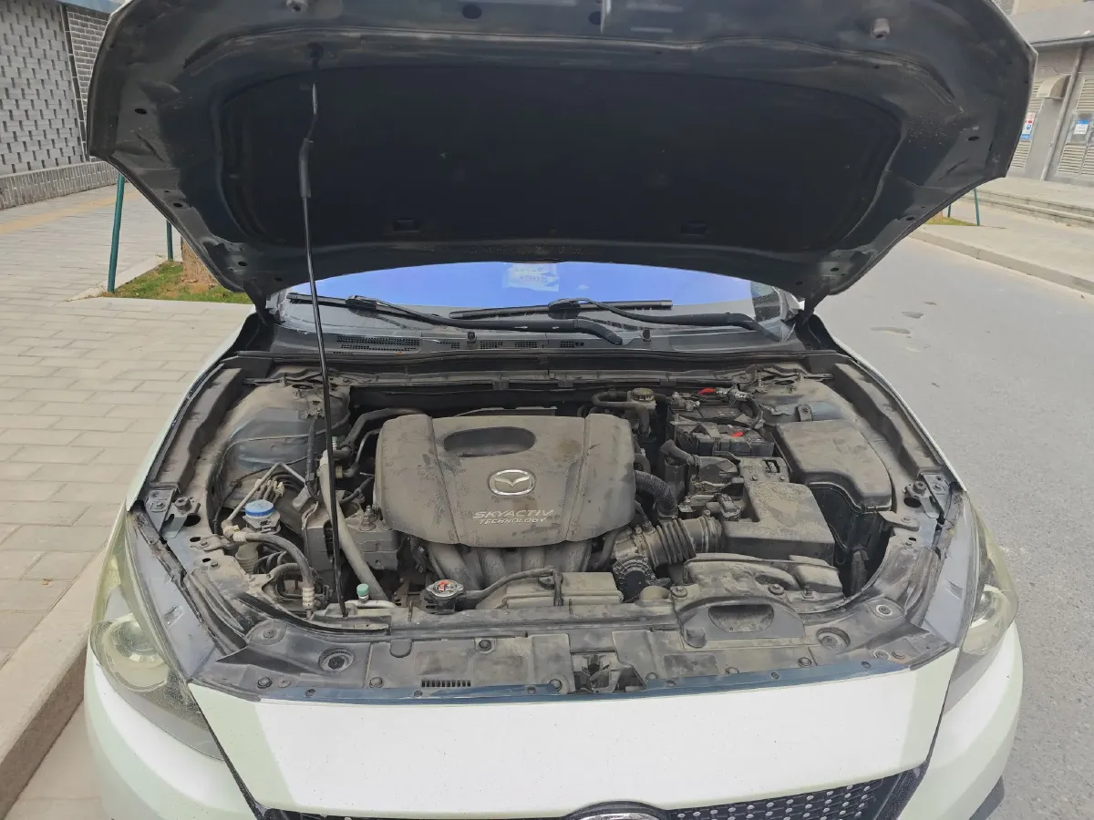 2014 Mazda 3 Axela 1.5L 117HP L4 6AT,autocango,china used car exporter,china ev exporter,chinese used car exporter,chinese used ev exporter