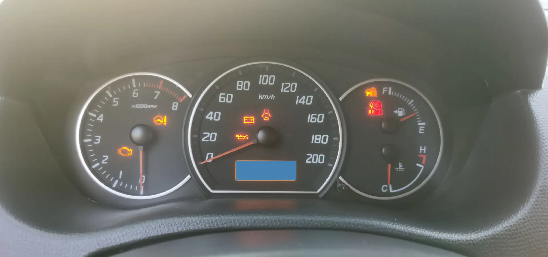 2016 Suzuki Swift 1.5L 103HP L4 5MT,autocango,china used car exporter,china ev exporter,chinese used car exporter,chinese used ev exporter