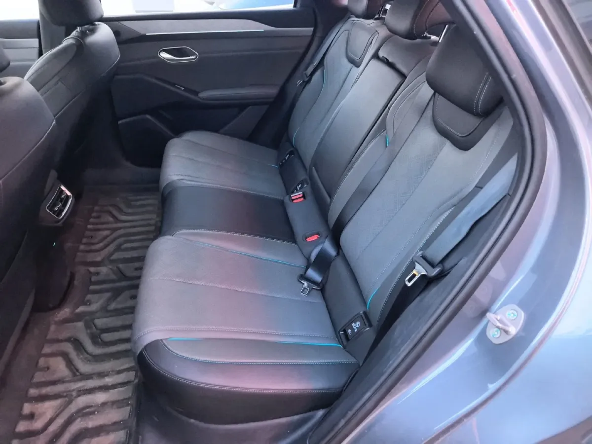 2025 BYD QinL BEV,autocango,china used car exporter,china ev exporter,chinese used car exporter,chinese used ev exporter