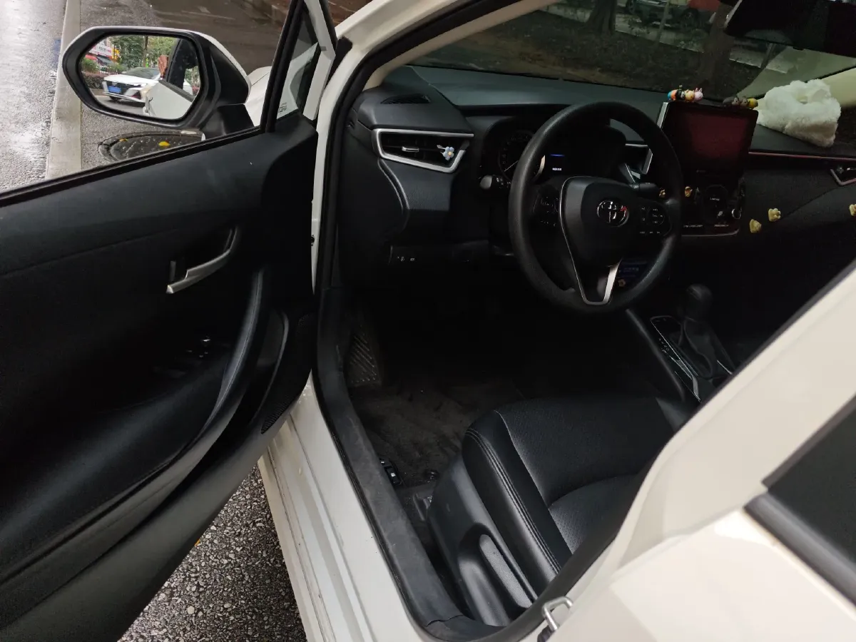 2019 Toyota Corolla 1.2T 116HP L4 CVT,autocango,china used car exporter,china ev exporter,chinese used car exporter,chinese used ev exporter