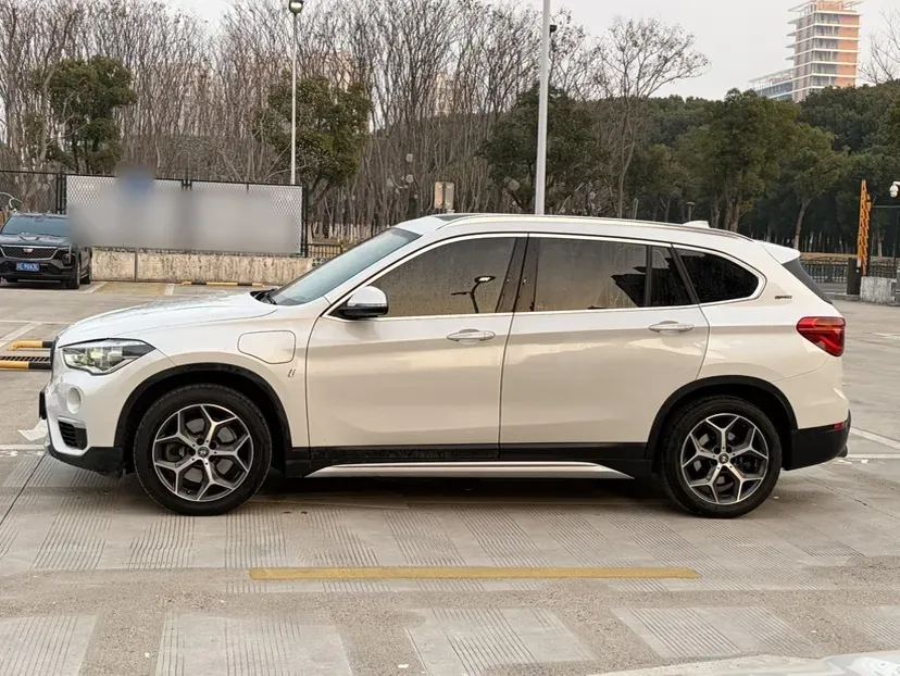 2019 BMW X1 1.5T 136HP L3 6AT PHEV 10.7KWH,autocango,china used car exporter,china ev exporter,chinese used car exporter,chinese used ev exporter