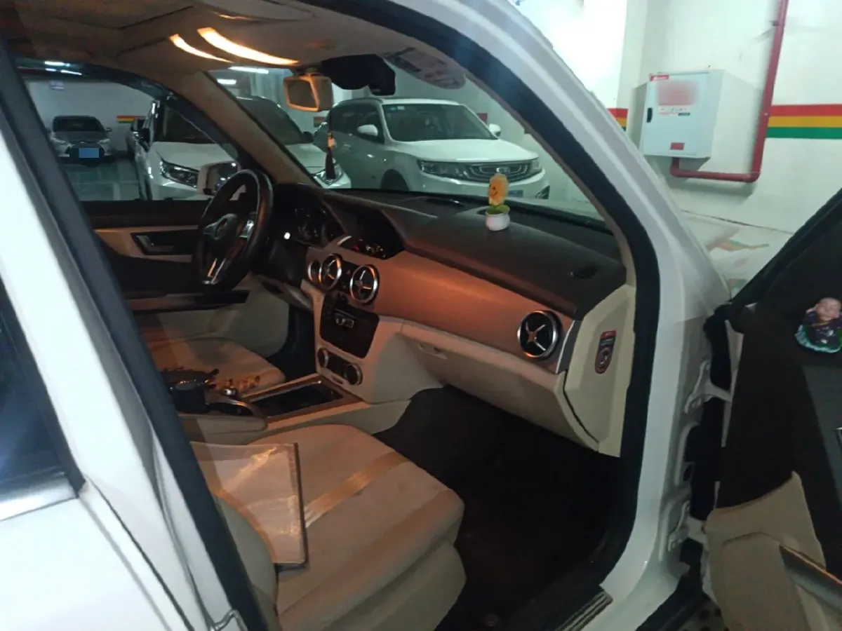 2015 Mercedes-Benz GLK Class 2.0T 211HP L4 7AT,autocango,china used car exporter,china ev exporter,chinese used car exporter,chinese used ev exporter