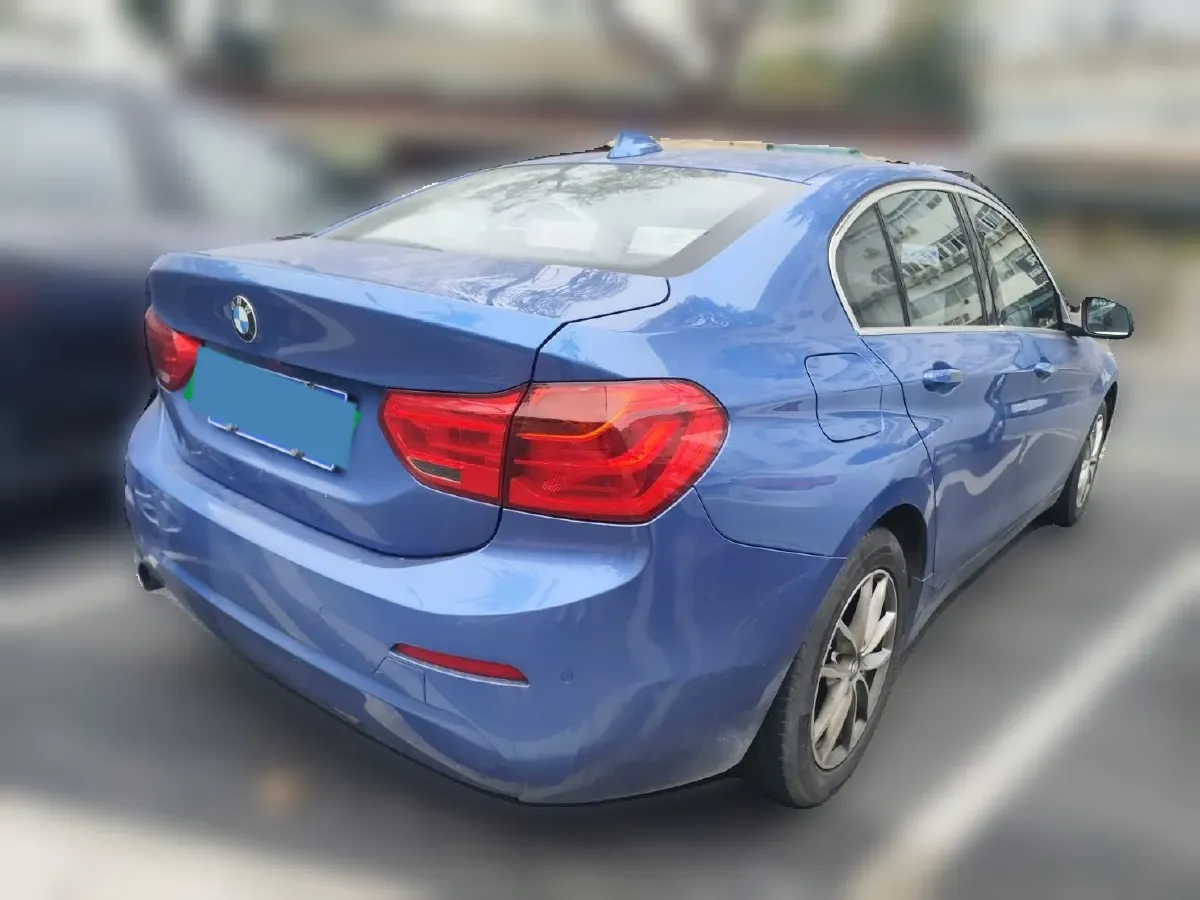 2018 BMW 1 Series 1.5T 136HP L3 6AT,autocango,china used car exporter,china ev exporter,chinese used car exporter,chinese used ev exporter