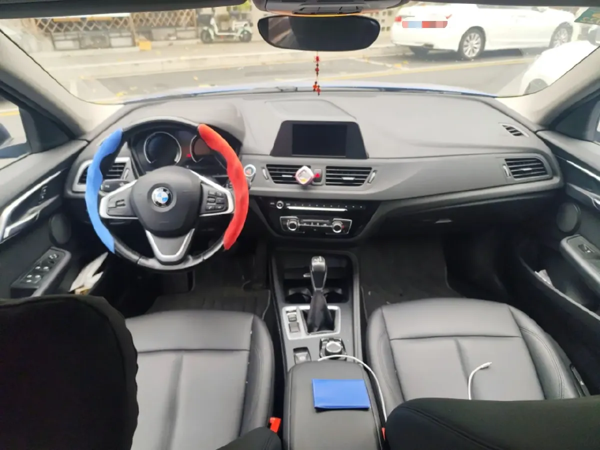 2018 BMW 1 Series 1.5T 136HP L3 6AT,autocango,china used car exporter,china ev exporter,chinese used car exporter,chinese used ev exporter