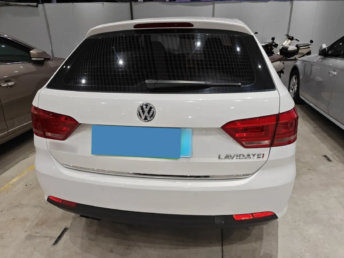 2013 Volkswagen Gran Lavida 1.4T 131HP L4 7DCT,autocango,china used car exporter,china ev exporter,chinese used car exporter,chinese used ev exporter