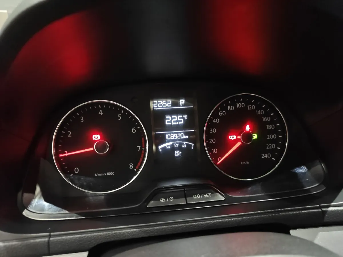 2013 Volkswagen Gran Lavida 1.4T 131HP L4 7DCT,autocango,china used car exporter,china ev exporter,chinese used car exporter,chinese used ev exporter