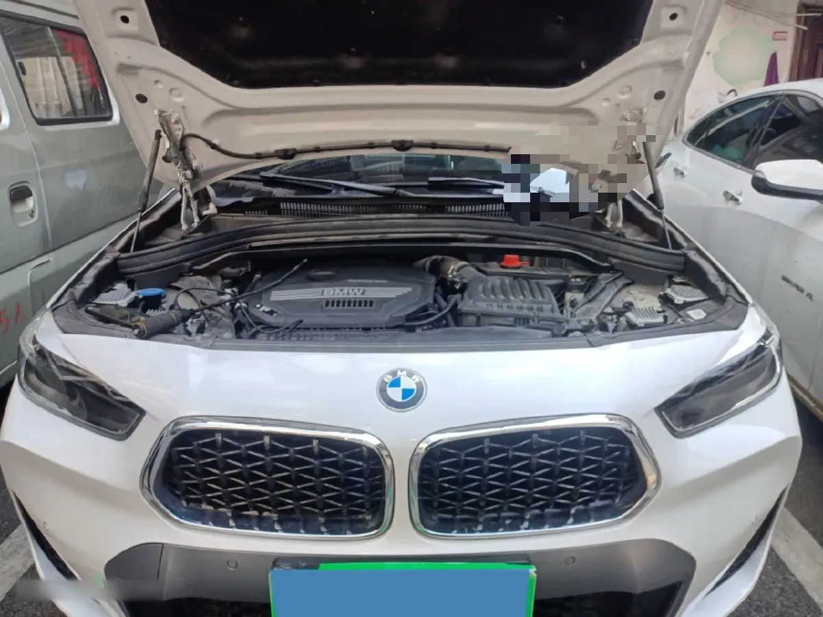 2023 BMW X2 2.0T 178HP L4 7DCT,autocango,china used car exporter,china ev exporter,chinese used car exporter,chinese used ev exporter