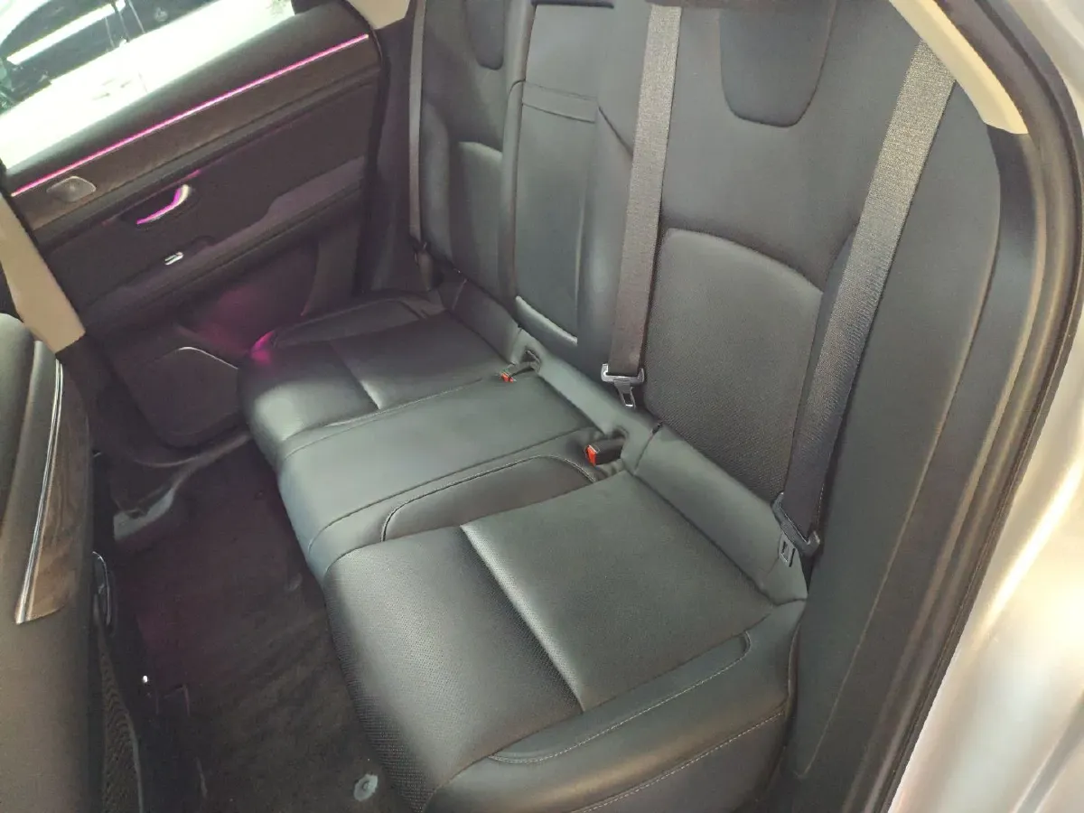 2022 AITO AITO M5 Range Extended 125HP REEV 40KWH,autocango,china used car exporter,china ev exporter,chinese used car exporter,chinese used ev exporter