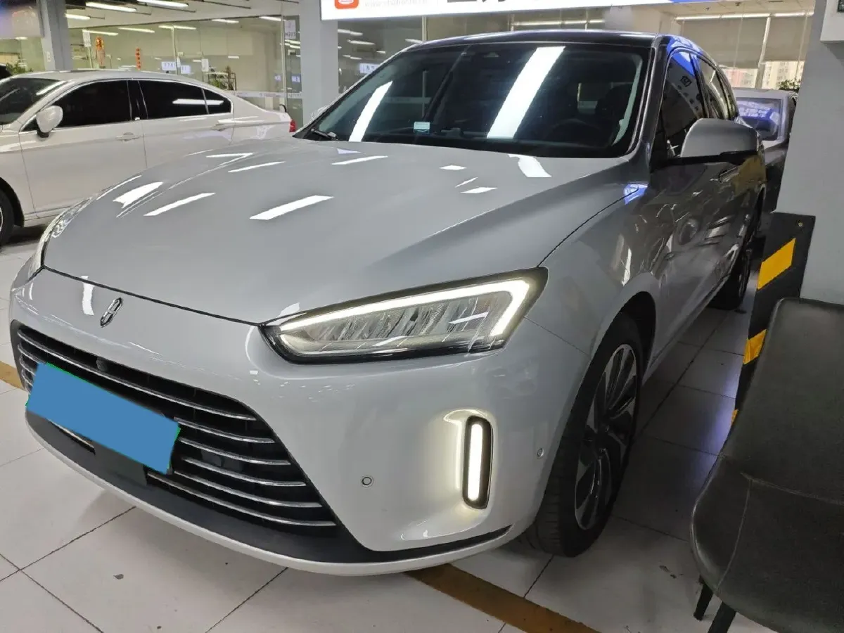 2022 AITO AITO M5 Range Extended 125HP REEV 40KWH,autocango,china used car exporter,china ev exporter,chinese used car exporter,chinese used ev exporter