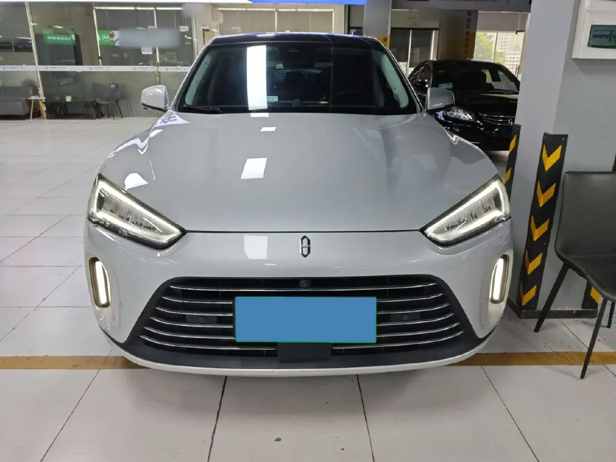 2022 AITO AITO M5 Range Extended 125HP REEV 40KWH,autocango,china used car exporter,china ev exporter,chinese used car exporter,chinese used ev exporter