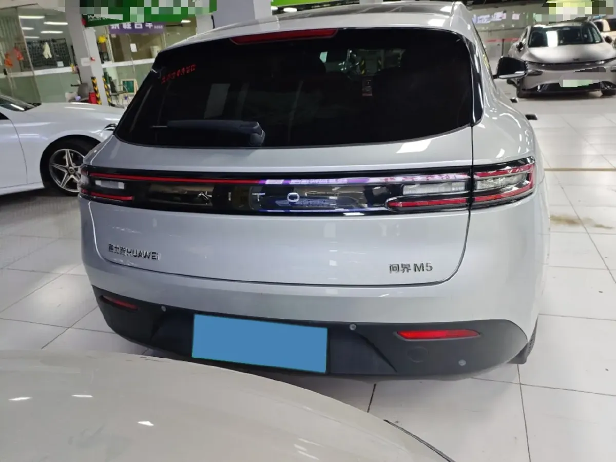 2022 AITO AITO M5 Range Extended 125HP REEV 40KWH,autocango,china used car exporter,china ev exporter,chinese used car exporter,chinese used ev exporter