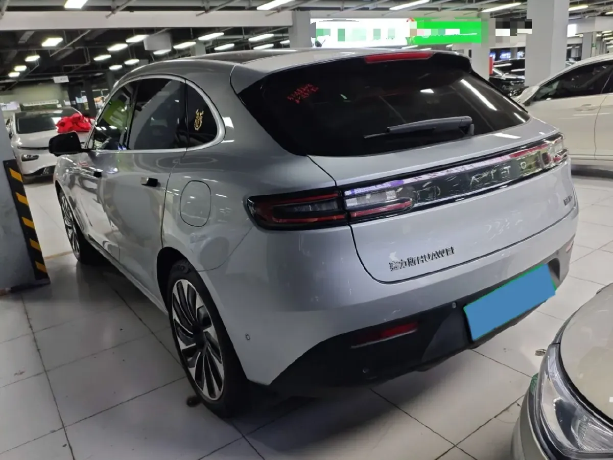2022 AITO AITO M5 Range Extended 125HP REEV 40KWH,autocango,china used car exporter,china ev exporter,chinese used car exporter,chinese used ev exporter