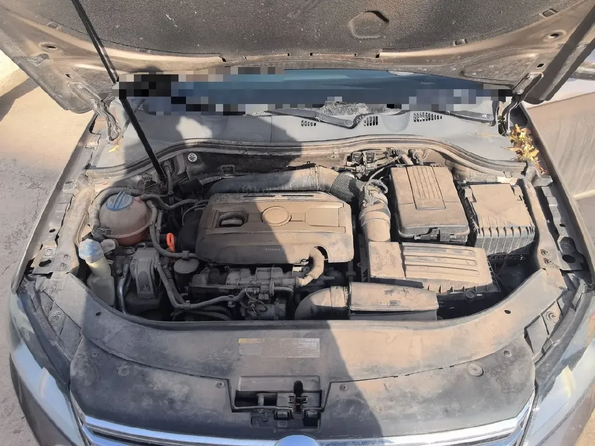 2013 Volkswagen Magotan 1.8T 160HP L4 7DCT,autocango,china used car exporter,china ev exporter,chinese used car exporter,chinese used ev exporter