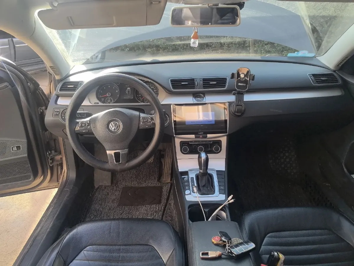 2013 Volkswagen Magotan 1.8T 160HP L4 7DCT,autocango,china used car exporter,china ev exporter,chinese used car exporter,chinese used ev exporter