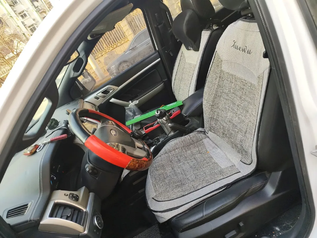 2020 Ford Everest 2.3T 275HP L4 10AT,autocango,china used car exporter,china ev exporter,chinese used car exporter,chinese used ev exporter