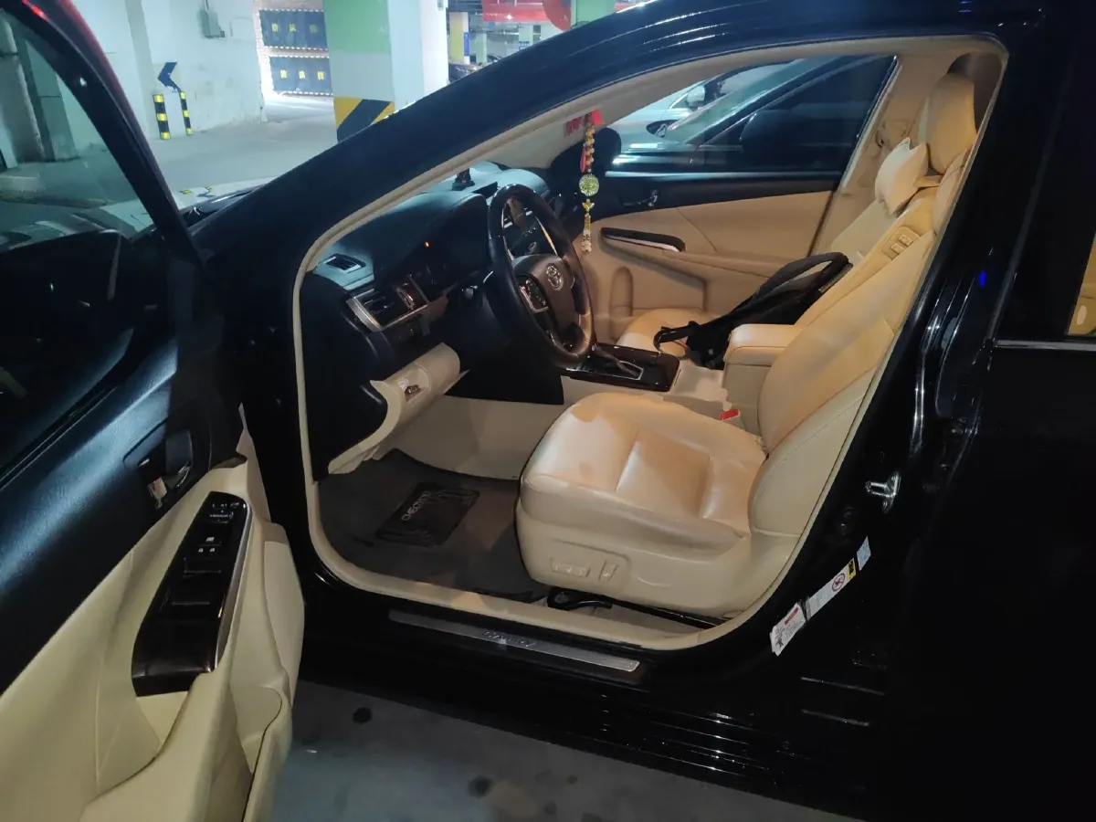 2016 Toyota Camry 2.0L 167HP L4 6AT,autocango,china used car exporter,china ev exporter,chinese used car exporter,chinese used ev exporter