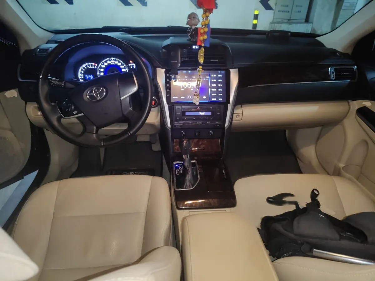 2016 Toyota Camry 2.0L 167HP L4 6AT,autocango,china used car exporter,china ev exporter,chinese used car exporter,chinese used ev exporter