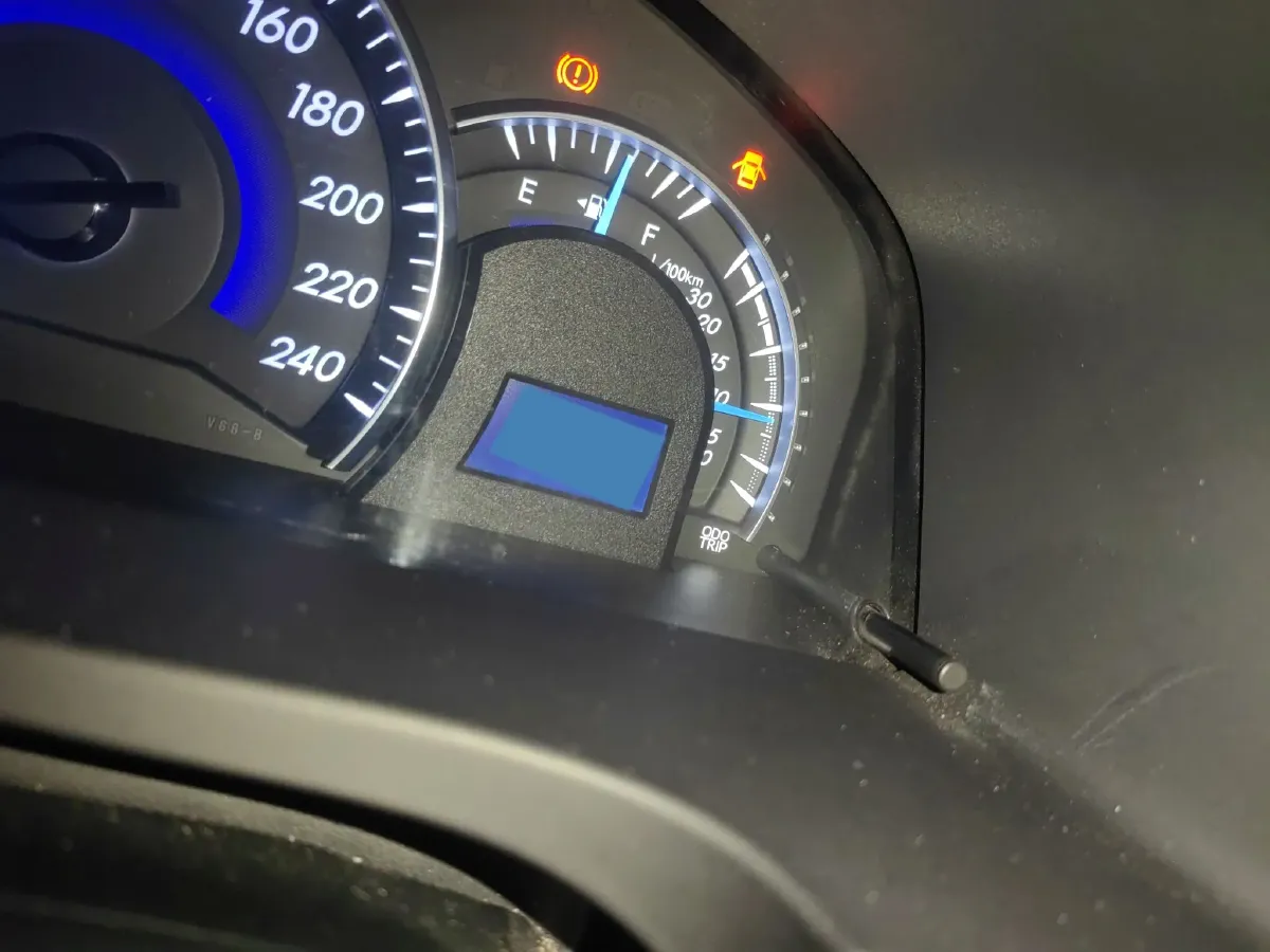 2016 Toyota Camry 2.0L 167HP L4 6AT,autocango,china used car exporter,china ev exporter,chinese used car exporter,chinese used ev exporter