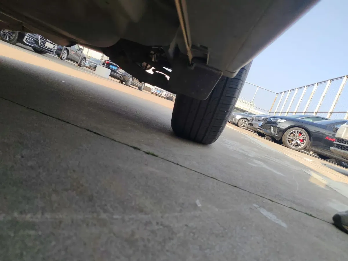 2015 Hyundai ix35 2.0L 160HP L4 6AT,autocango,china used car exporter,china ev exporter,chinese used car exporter,chinese used ev exporter