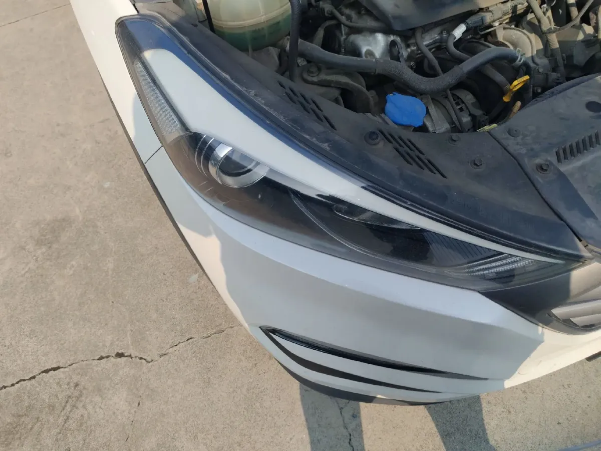 2015 Hyundai ix35 2.0L 160HP L4 6AT,autocango,china used car exporter,china ev exporter,chinese used car exporter,chinese used ev exporter