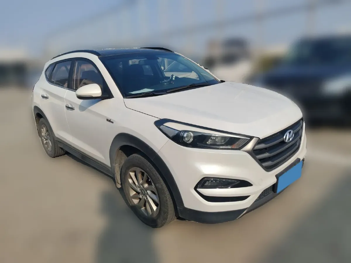2015 Hyundai ix35 2.0L 160HP L4 6AT,autocango,china used car exporter,china ev exporter,chinese used car exporter,chinese used ev exporter