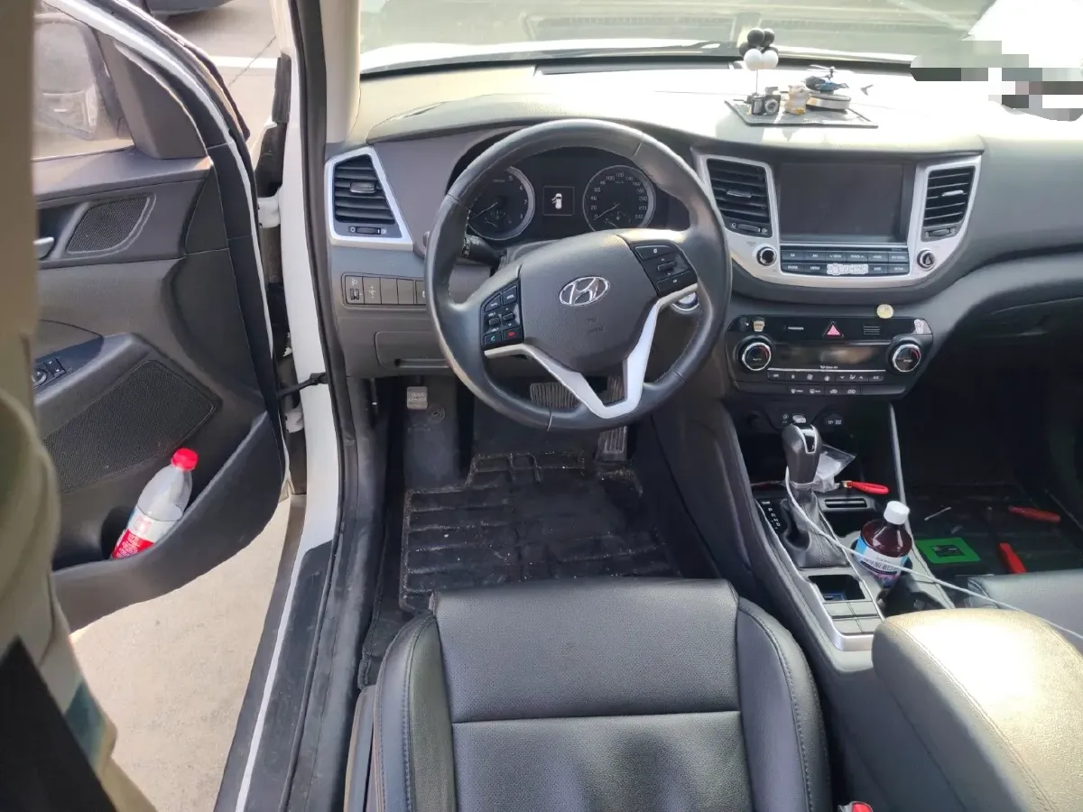 2015 Hyundai ix35 2.0L 160HP L4 6AT,autocango,china used car exporter,china ev exporter,chinese used car exporter,chinese used ev exporter