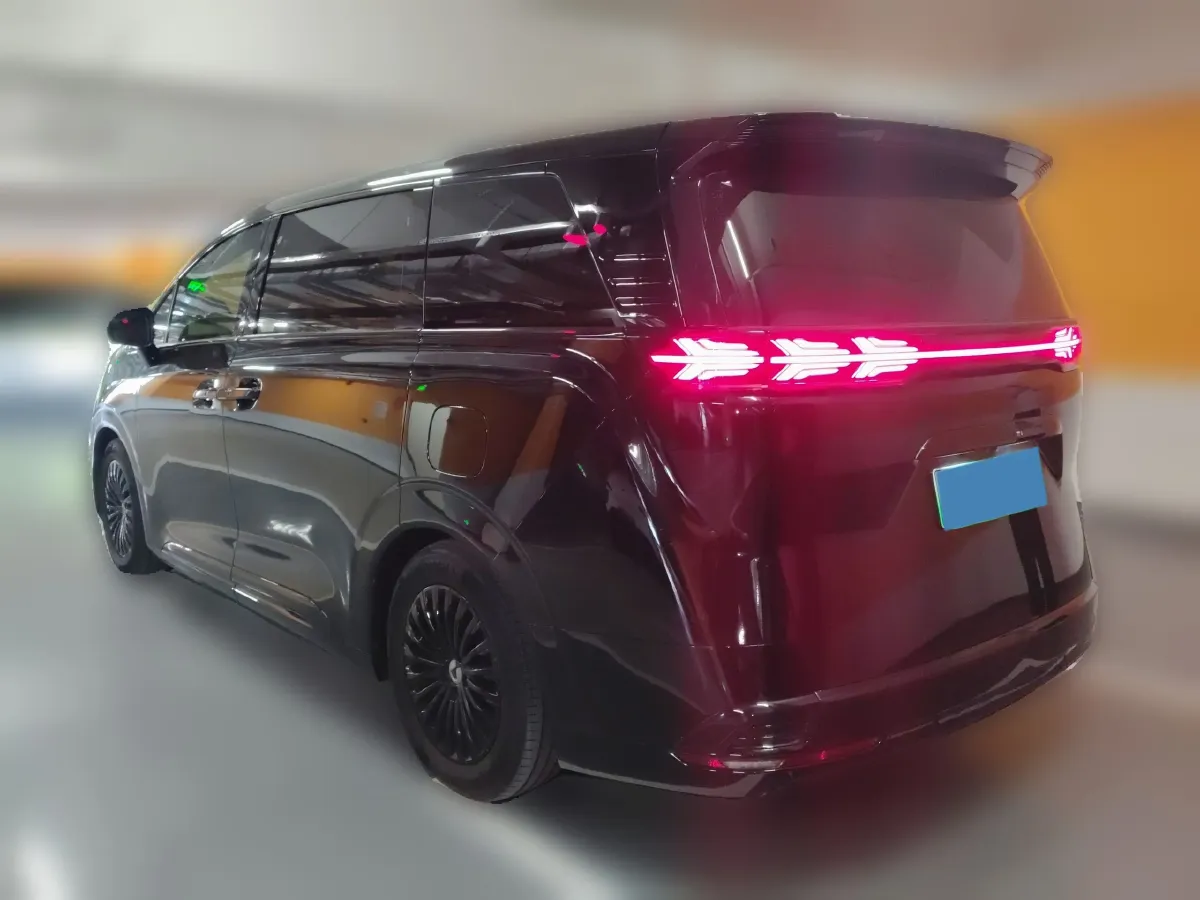 2022 Denza D9 1.5T 139HP L4 E-CVT PHEV 40.06KWH,autocango,china used car exporter,china ev exporter,chinese used car exporter,chinese used ev exporter