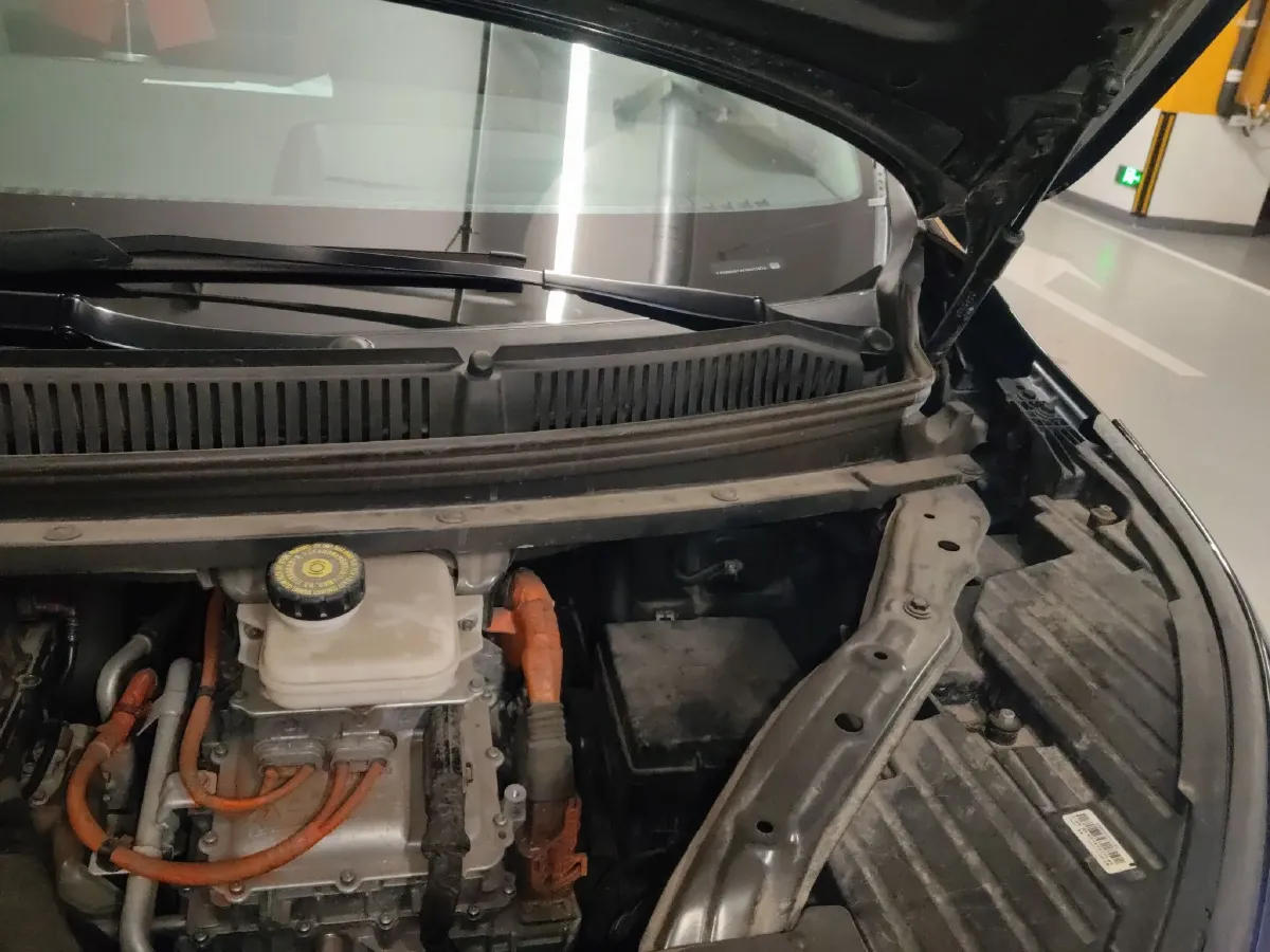 2022 Denza D9 1.5T 139HP L4 E-CVT PHEV 40.06KWH,autocango,china used car exporter,china ev exporter,chinese used car exporter,chinese used ev exporter