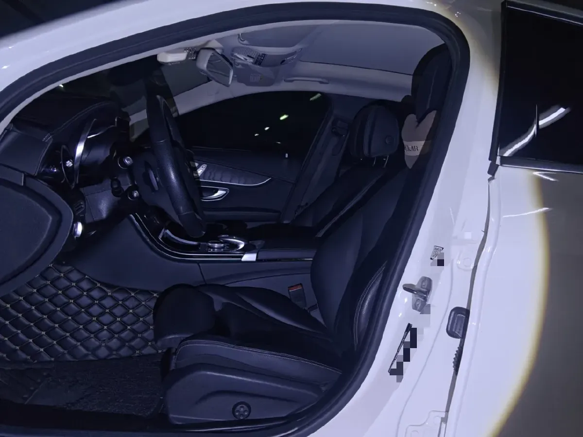 2018 Mercedes-Benz C Class 2.0T 184HP L4 9AT,autocango,china used car exporter,china ev exporter,chinese used car exporter,chinese used ev exporter