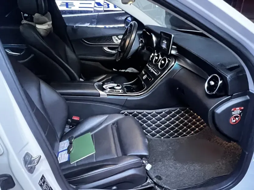 2018 Mercedes-Benz C Class 2.0T 184HP L4 9AT,autocango,china used car exporter,china ev exporter,chinese used car exporter,chinese used ev exporter