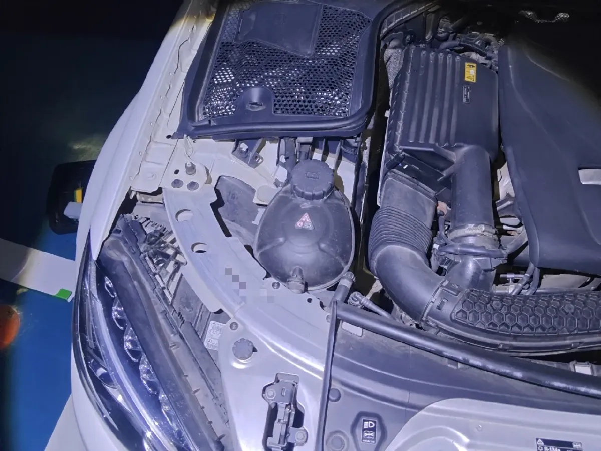 2018 Mercedes-Benz C Class 2.0T 184HP L4 9AT,autocango,china used car exporter,china ev exporter,chinese used car exporter,chinese used ev exporter