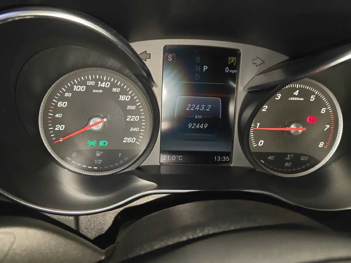 2018 Mercedes-Benz C Class 2.0T 184HP L4 9AT,autocango,china used car exporter,china ev exporter,chinese used car exporter,chinese used ev exporter