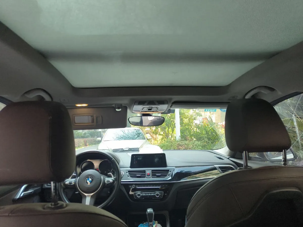 2019 BMW 1 Series 2.0T 192HP L4 8AT,autocango,china used car exporter,china ev exporter,chinese used car exporter,chinese used ev exporter