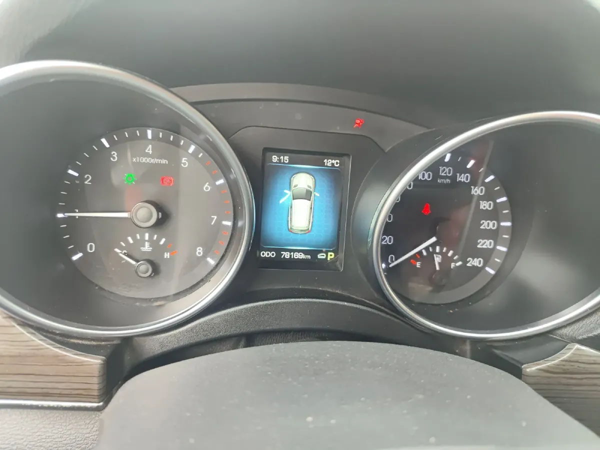 2015 Haval H9 2.0T 218HP L4 6AT,autocango,china used car exporter,china ev exporter,chinese used car exporter,chinese used ev exporter