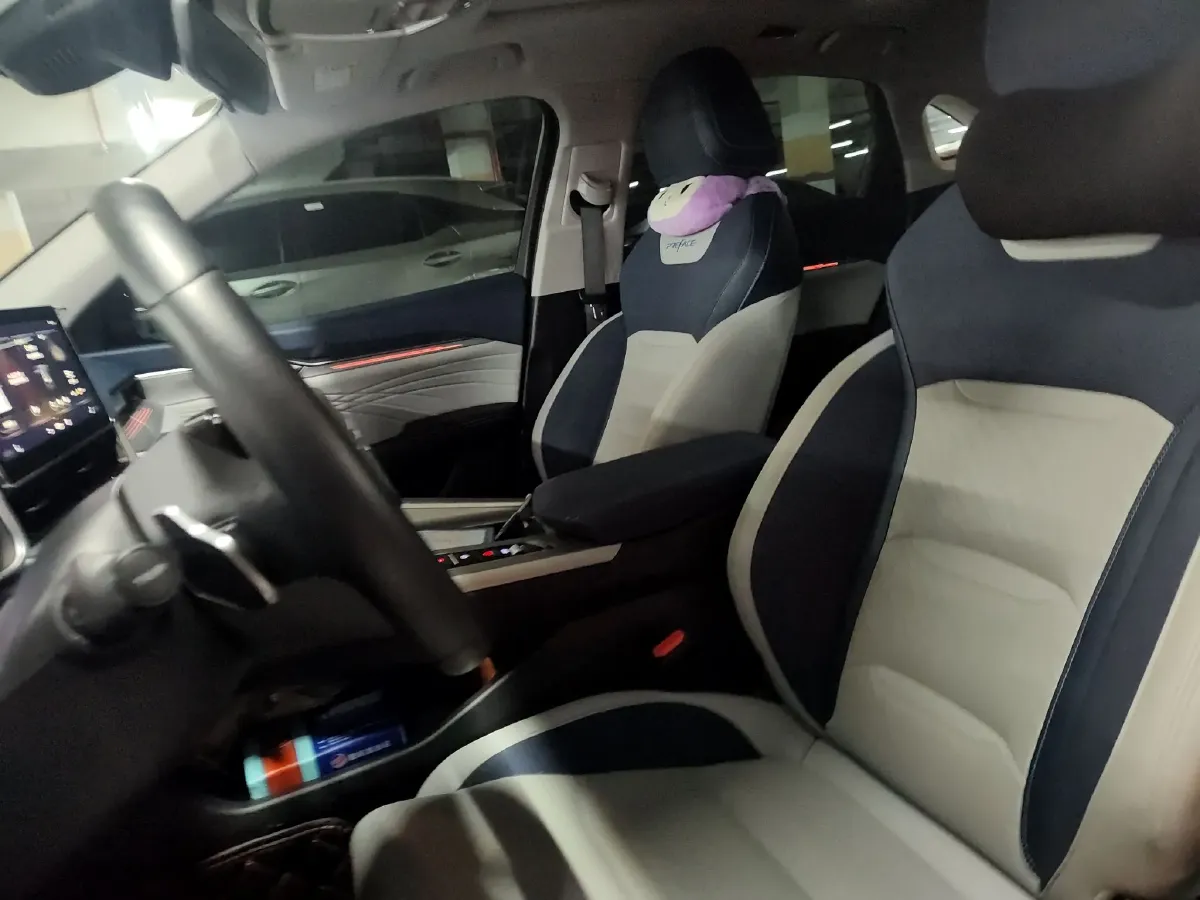 2021 Geely Preface 2.0T 190HP L4 7DCT,autocango,china used car exporter,china ev exporter,chinese used car exporter,chinese used ev exporter